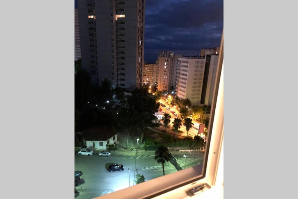 Cosy Apartment 5 Min From The Beach , Sea View Бенидорм Экстерьер фото