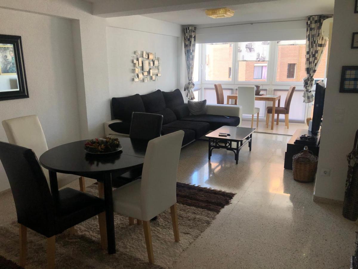 Cosy Apartment 5 Min From The Beach , Sea View Бенидорм Экстерьер фото